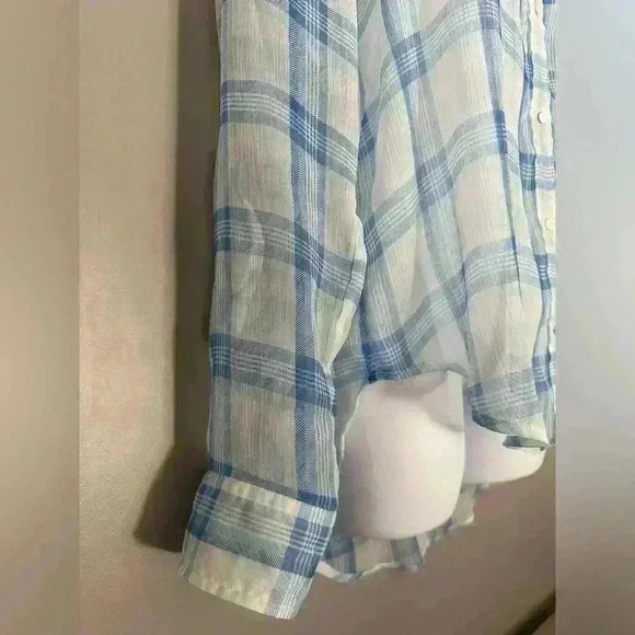 Abercrombie and Fitch Blue and White Plaid Sheer Women's Top (289) - Picture 6 of 12